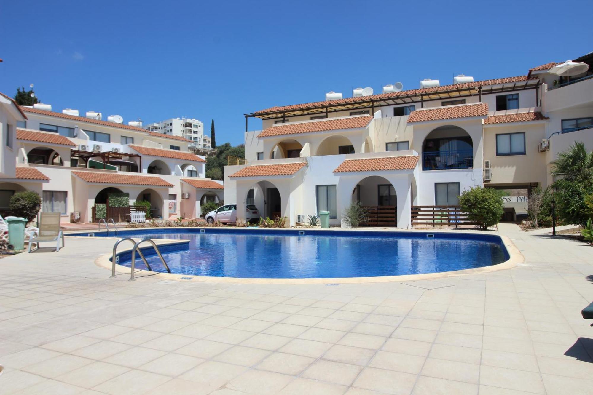 R4 By Marealty * Paphos